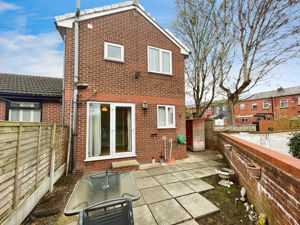 External Rear- click for photo gallery